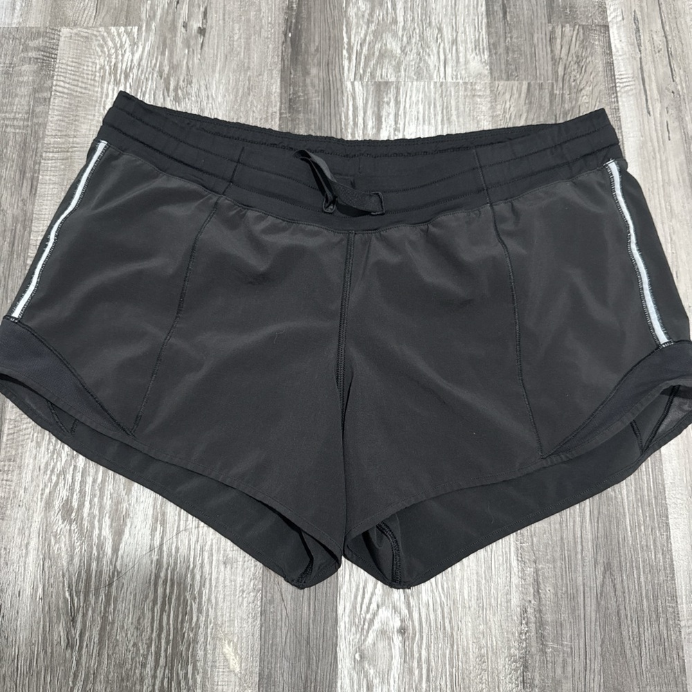 Lululemon hotty hot short